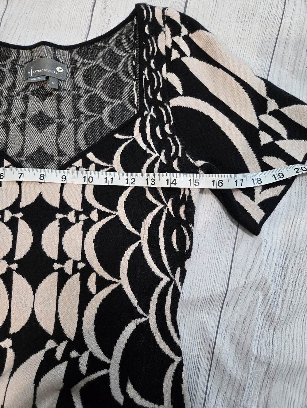 Anthropologie Black and Cream Geometric V-Neck Knit Dress -S - Picture 6 of 8
